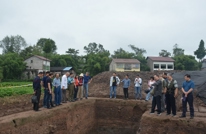 国家级专家组赴渠考察城坝遗址和渠县汉阙