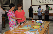 华蓥山公司举办女职工手工艺作品展