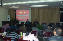 清溪二校召开如何提高教学质量教师讨论会