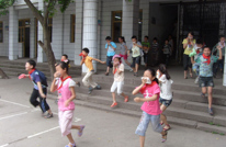 三汇镇一小开展“火灾逃生应急疏散” 演练活动