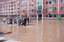 渠县艺烽双语学校积极开展抗灾自救