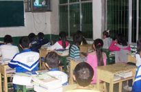 三汇初级中学：看辛亥革命 明历史责任