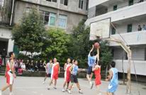 渠县涌兴中学与渠县第二中学进行篮球友谊赛