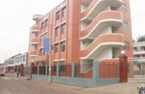 涌兴三校六至九年级的同学们搬回新“家”