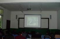 涌兴三校:认真组织学习县第十二次党代会精神