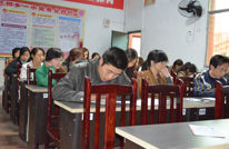 三板一校认真学习贯彻渠县第十二次党代会精神