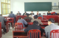 白兔学校召开安全紧急工作会议