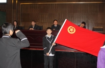 达州外国语学校2011-2012学年上期入团仪式顺利举行