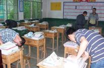 三汇初级中学：严查管制刀具