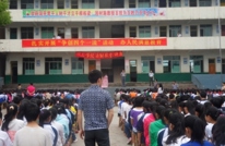 双土学校：举行“法制在我身边”普法讲座