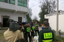 蓝天救援队为双土乡燕山村村民排忧解难