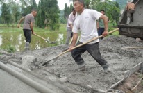 三板乡扎实推进农村公路建设