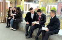 研讨班翻转课堂激发党课“新动能”