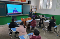 渠县中滩二校积极组织师生收看《开学第一课》