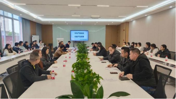 渠县职专携手兴宏泰制衣 深化产教融合共育服装技能人才