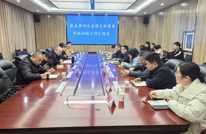 中共渠县人民法院党组召开2025年度民主生活会