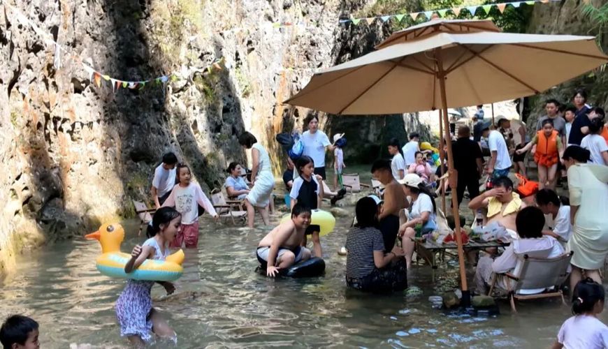 賨人谷景区：“全时段”避暑  解锁夏日清凉新体验