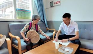 党代表风采 | 刘会长：扎根基层七载 当好群众“贴心人”